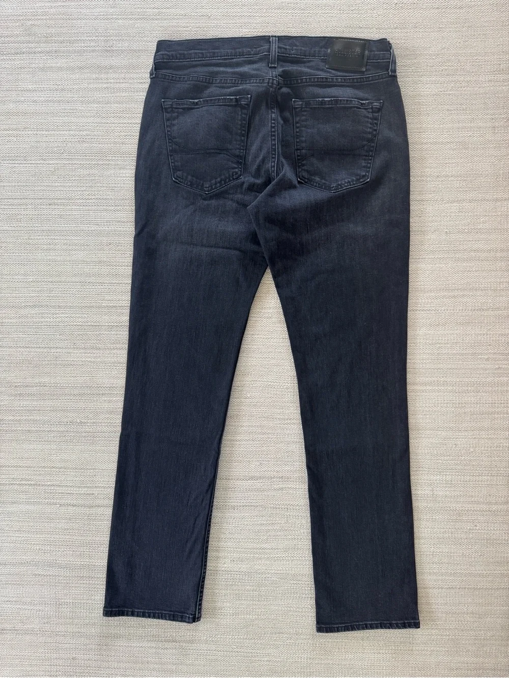 Hollister black slim straight leg epic flex men’s jeans size W33‎ L34